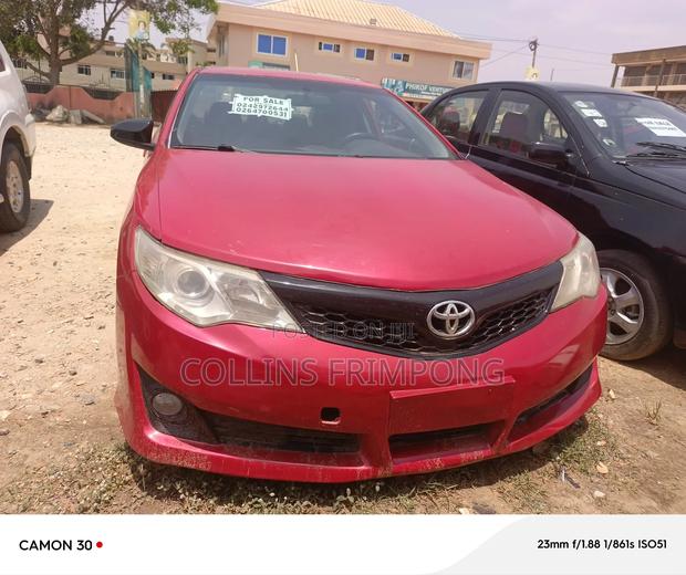 Toyota Camry LE 4dr Sedan (2.5L 4cyl 6A) 2014 Red