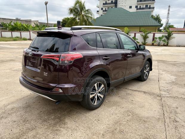 Toyota RAV4 2017