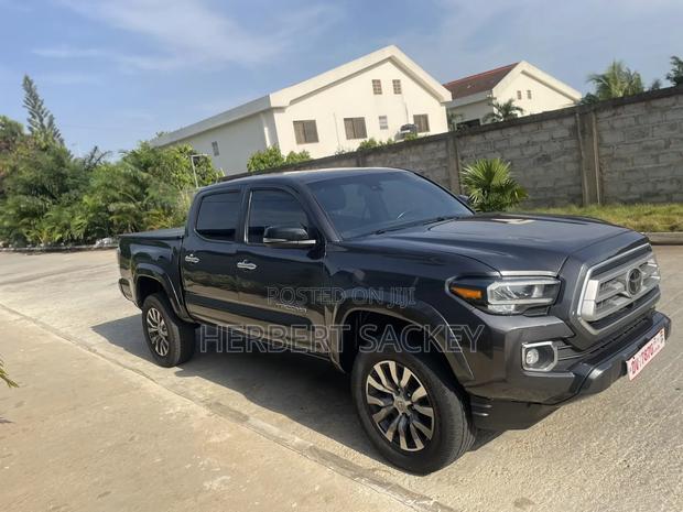 Toyota Tacoma Limited Double Cab 5' Bed V6 AT 2023 Gray