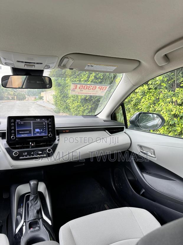 Toyota Corolla LE 2022 Black