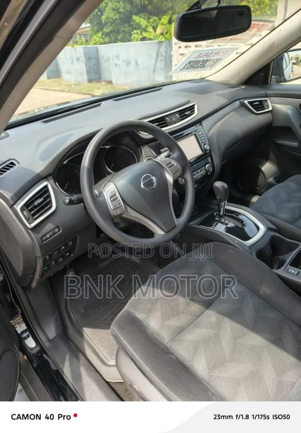 Nissan Rogue SV AWD 2016 Black