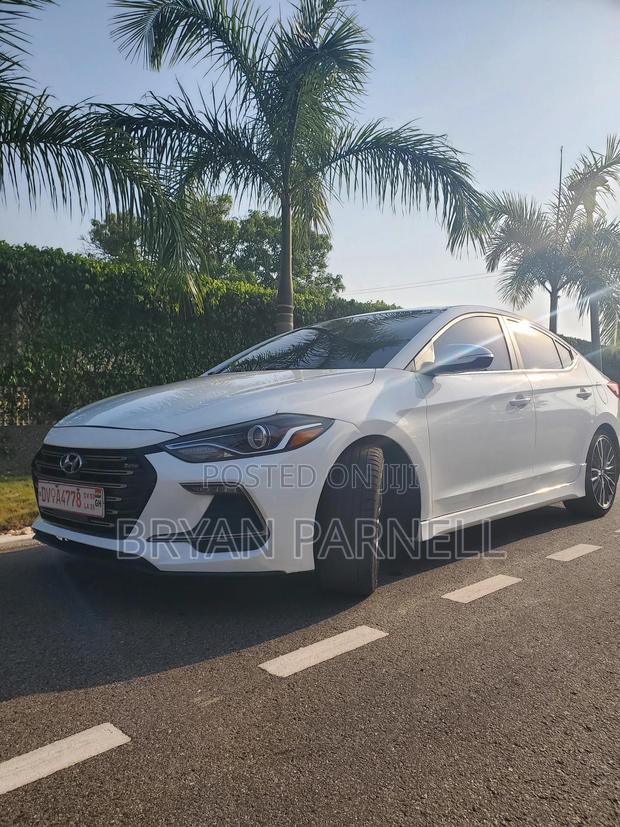 Hyundai Elantra Sport 2018 White
