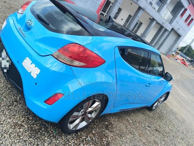 Hyundai Veloster 2013 Blue