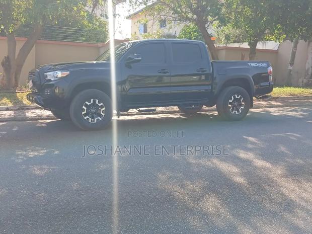 Toyota Tacoma TRD Off Road Double Cab 6' Bed V6 AT 2023 Black