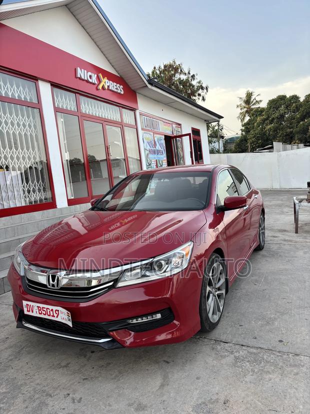 Honda Accord Sport SE 4dr Sedan FWD (2.4L 4cyl 2A) 2017 Red