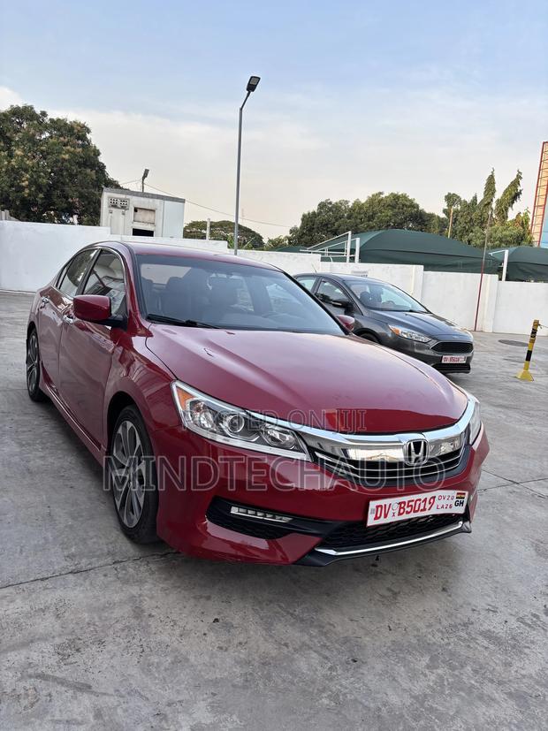 Honda Accord Sport SE 4dr Sedan FWD (2.4L 4cyl 2A) 2017 Red