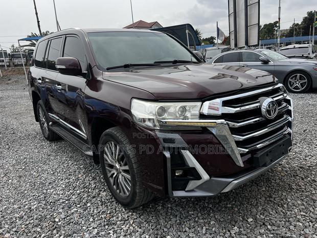 Toyota Land Cruiser 4.0 V6 GX-R 2011