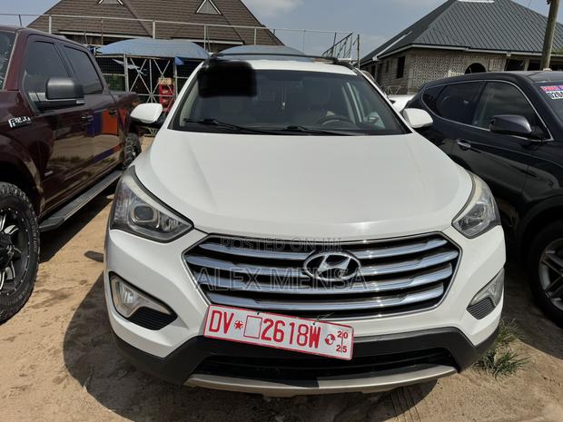 Hyundai Santa Fe 2014 White