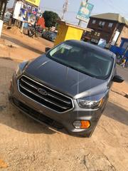 Ford Escape 2018 Gray for sale