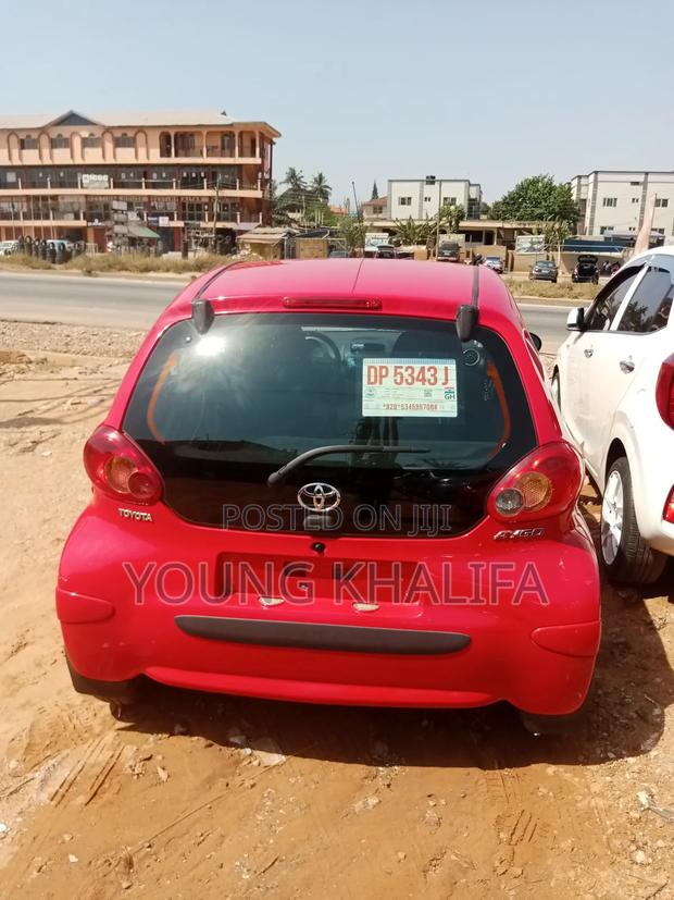 Toyota Aygo 2010 Red