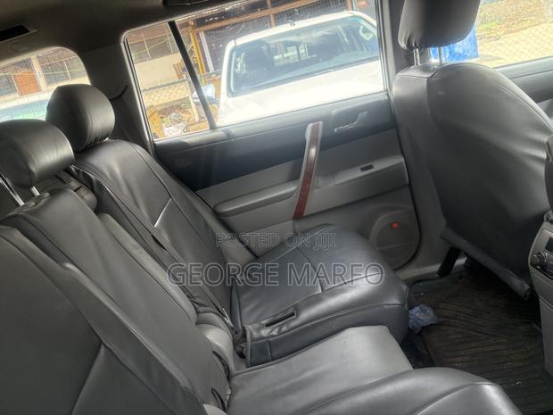 Toyota Highlander 2011 Black