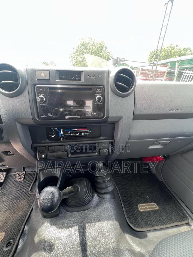 Toyota Land Cruiser 79 Series 2025 Beige