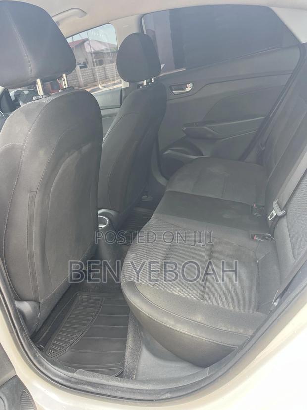 Hyundai Accent SE 2020 White