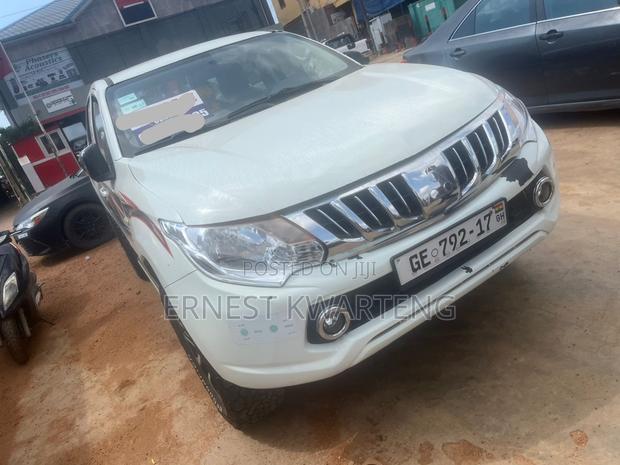 Mitsubishi L200 2017 White