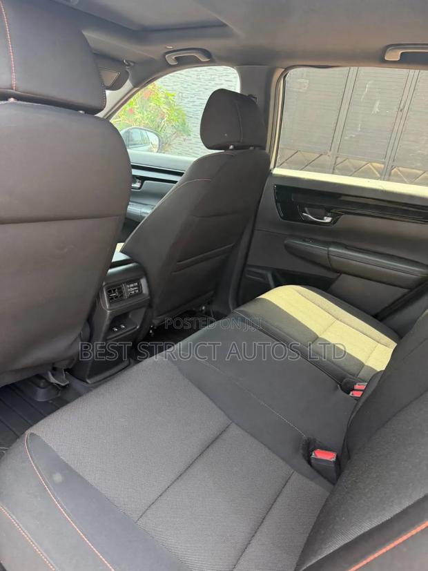 Honda CR-V Hybrid 2023 Gray