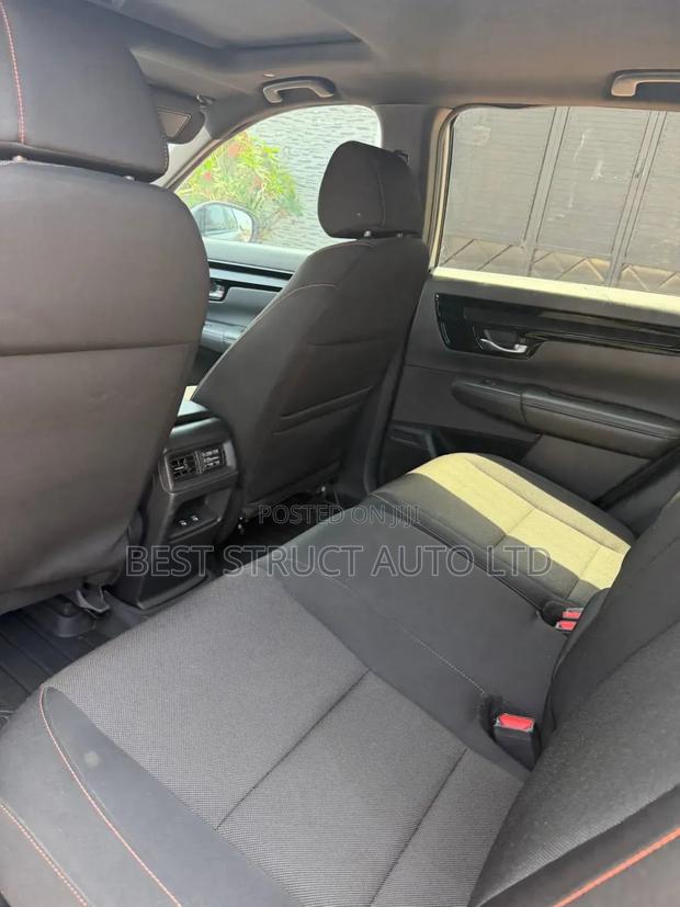 Honda CR-V Hybrid 2023 Gray