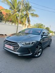 Hyundai Elantra Limited Sedan FWD (2.0L 4cyl 6A) 2017 Gray for sale