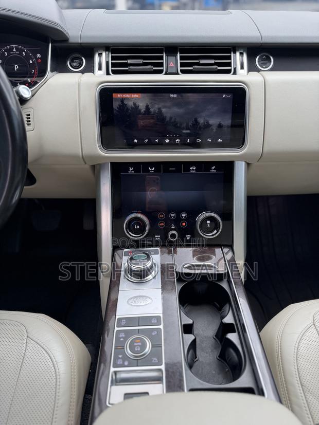 Land Rover Range Rover Vogue 2021 Black
