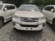 Toyota Fortuner 2.7 RWD 2017 White for sale