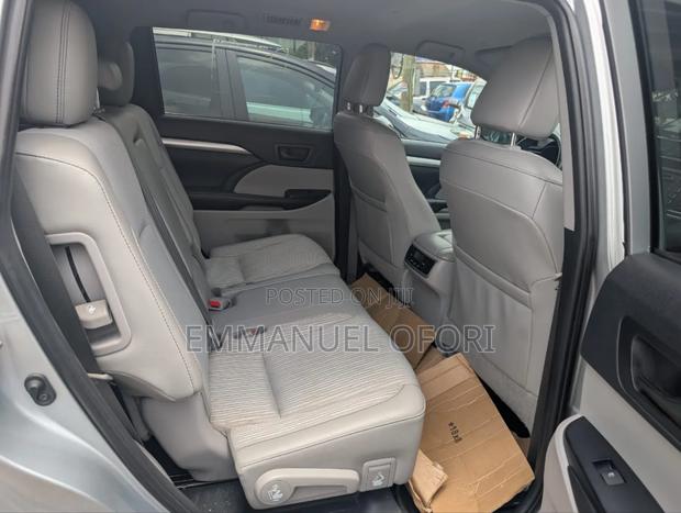 Toyota Highlander 2019 Gray
