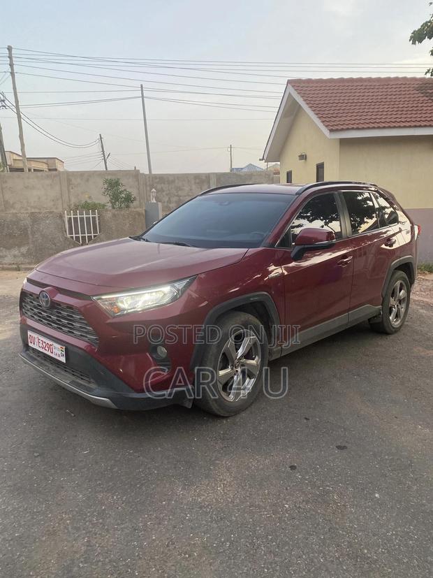 Toyota RAV4 Hybrid 2019 Red