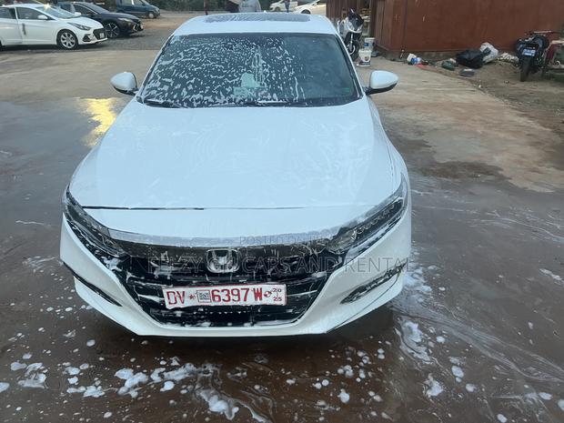 Honda Accord EX-L 2.0T 2018 White