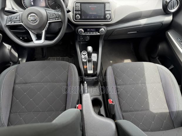 Nissan Kicks SV 2018 Silver