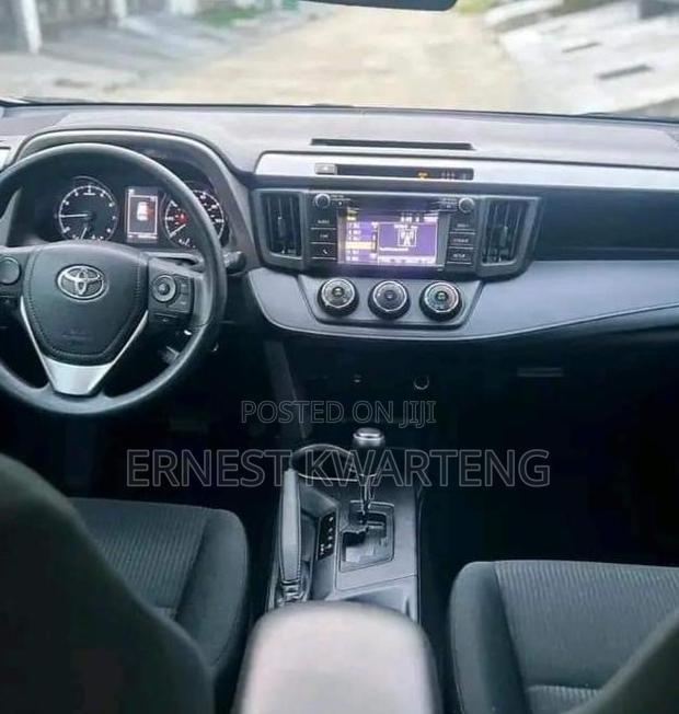Toyota RAV4 2018 Black