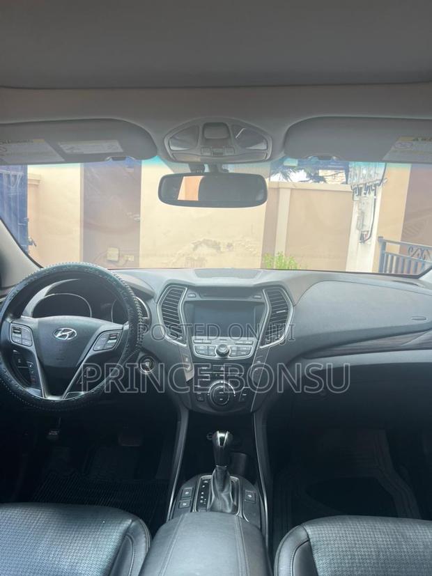 Hyundai Santa Fe 2016 Orange