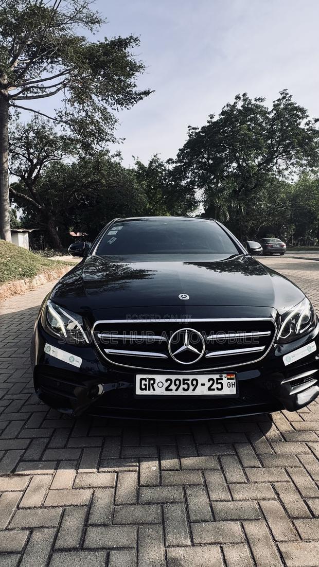 Mercedes-Benz E300 2019 Black