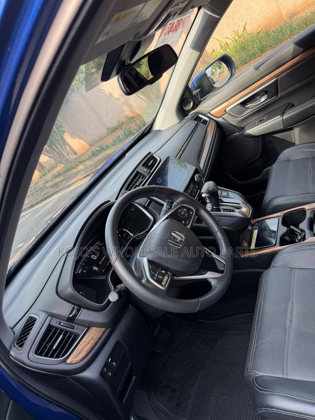 Honda CR-V Touring 2022 Blue