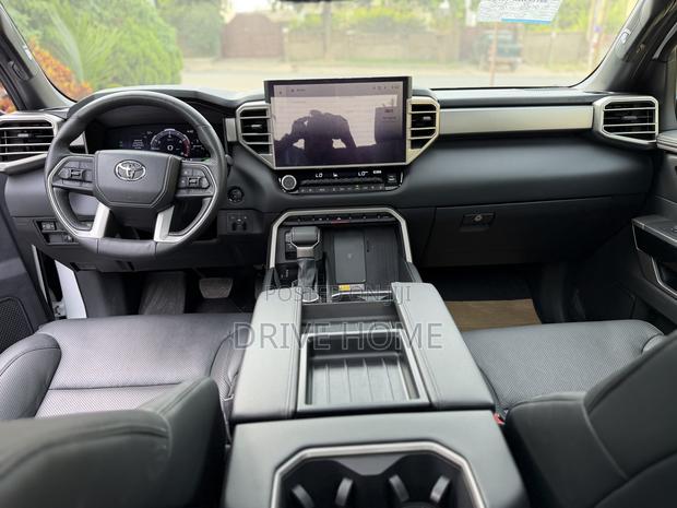 Toyota Tundra Limited Double Cab 6.5' Bed 2024 White