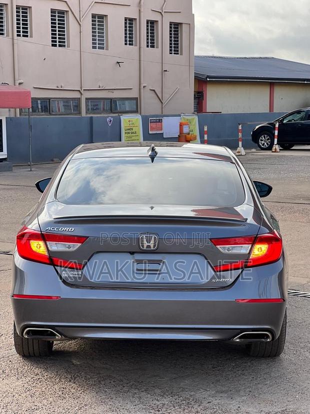 Honda Accord Sport 2.0T 2020 Gray