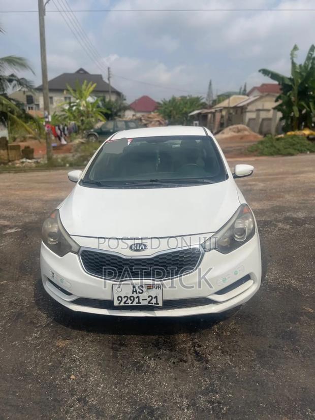 Kia Forte LX Sedan 2015 White