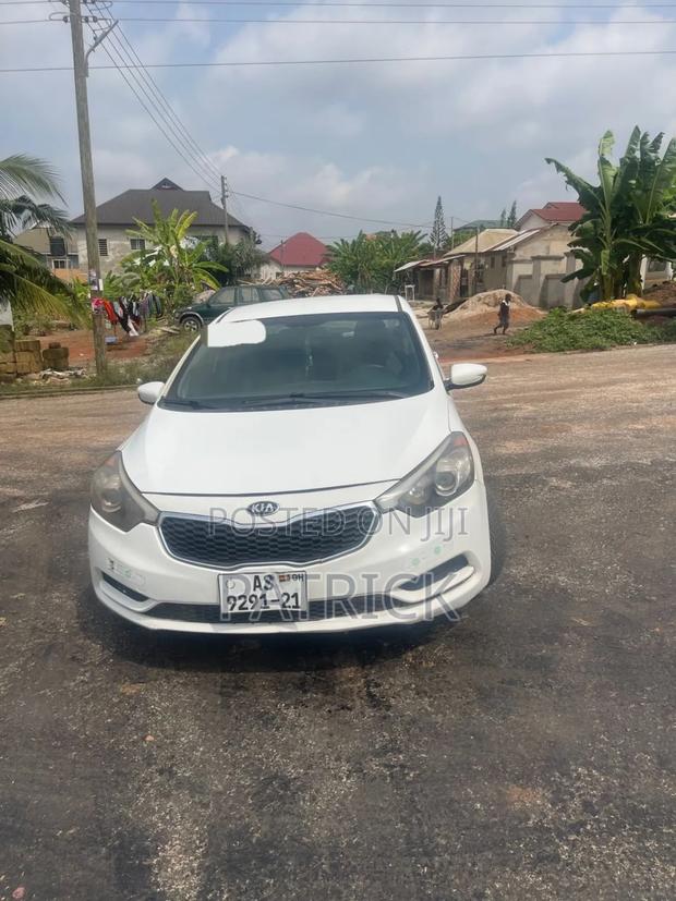 Kia Forte LX Sedan 2015 White