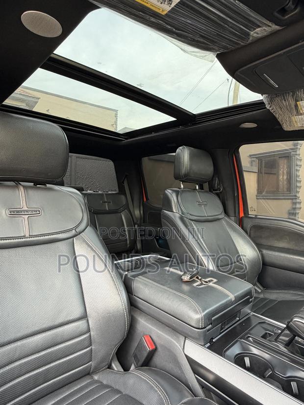 Ford F-150 Raptor 2023 Orange