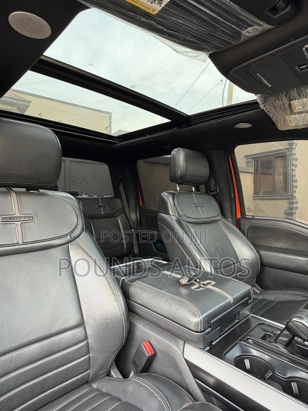 Ford F-150 Raptor 2023 Orange