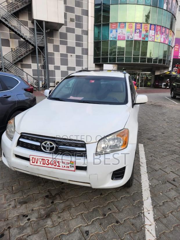 Toyota RAV4 2.5 Limited 4x4 2012 White