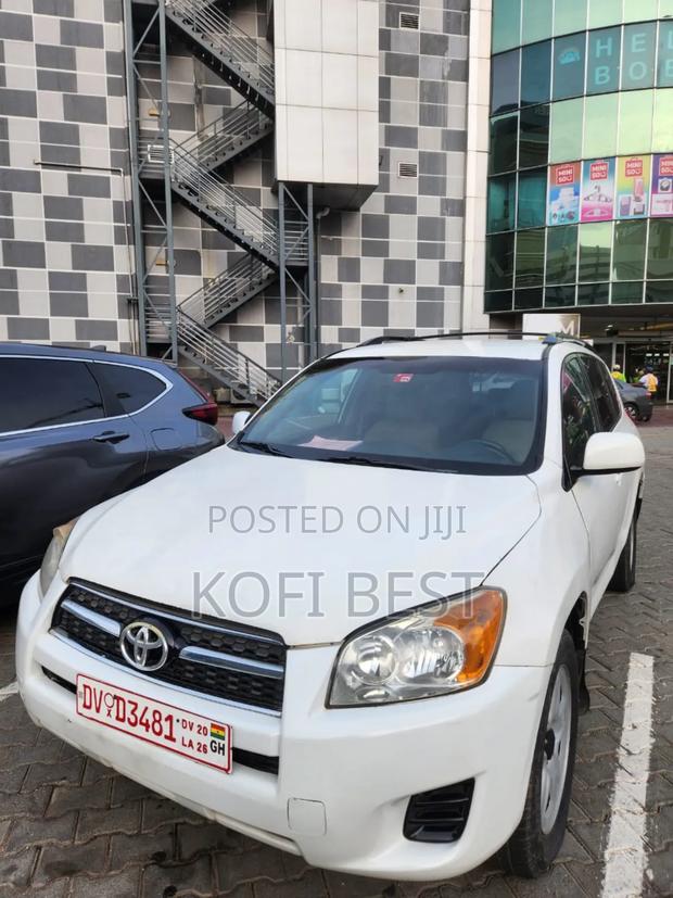 Toyota RAV4 2.5 Limited 4x4 2012 White