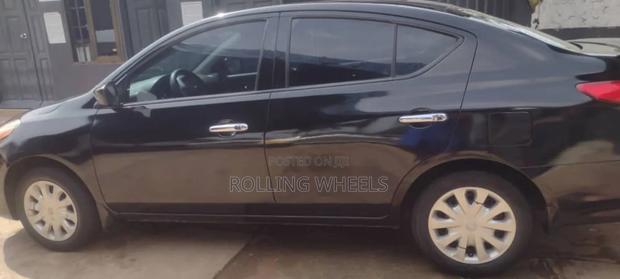 Nissan Versa 2013 Black
