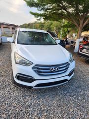 Hyundai Santa Fe 2018 White for sale