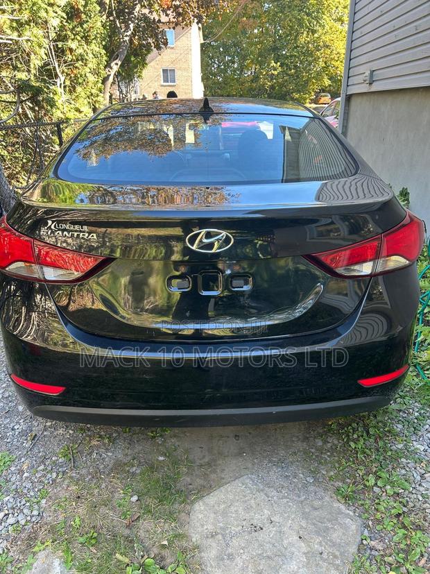 Hyundai Elantra SE 4dr Sedan (1.8L 4cyl 6A) 2015 Black
