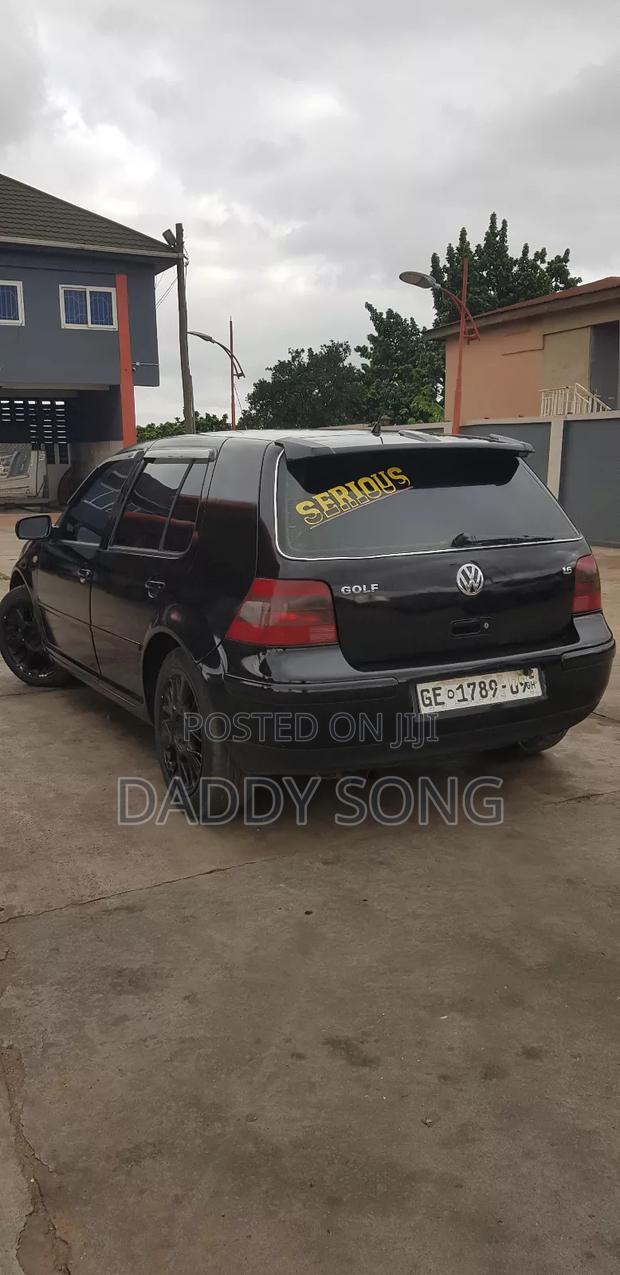 Volkswagen Golf 1.6 2000 Black