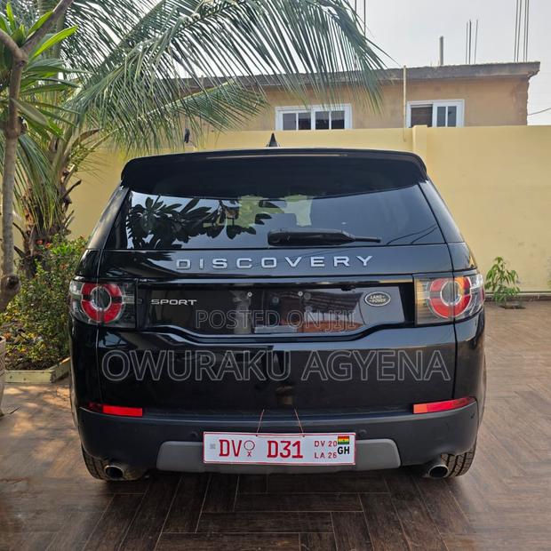 Land Rover Discovery Sport 2019 Black