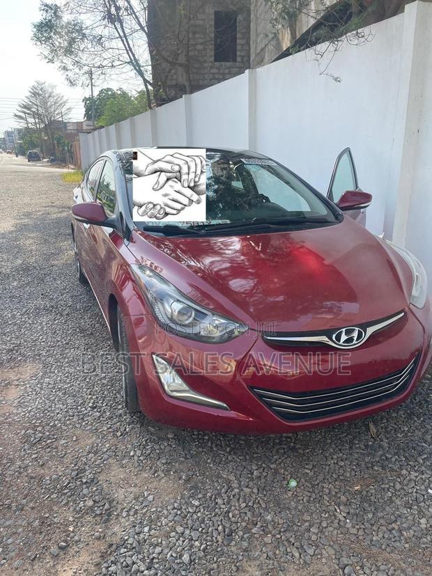 Hyundai Elantra 2016 Red