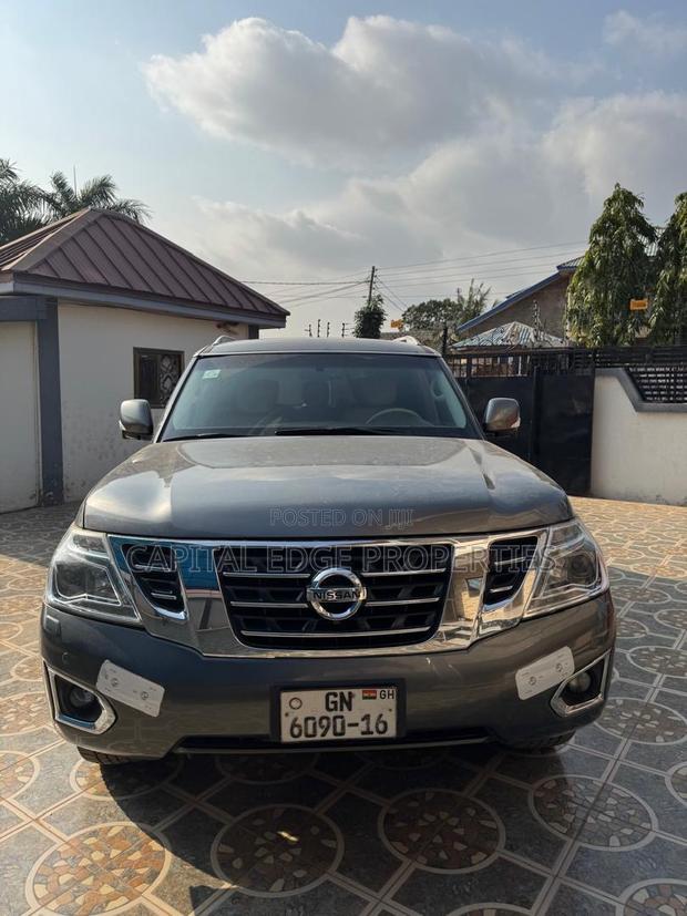 Nissan Patrol 2016 Silver