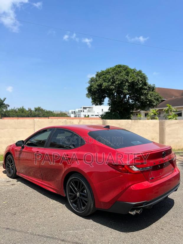 New Toyota Camry SE 2025 Red