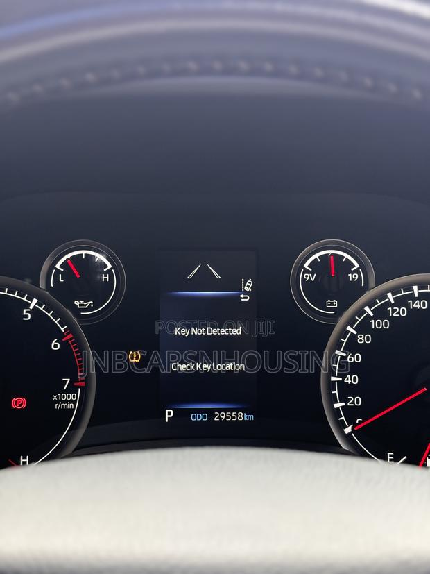 Toyota Land Cruiser 2024 White