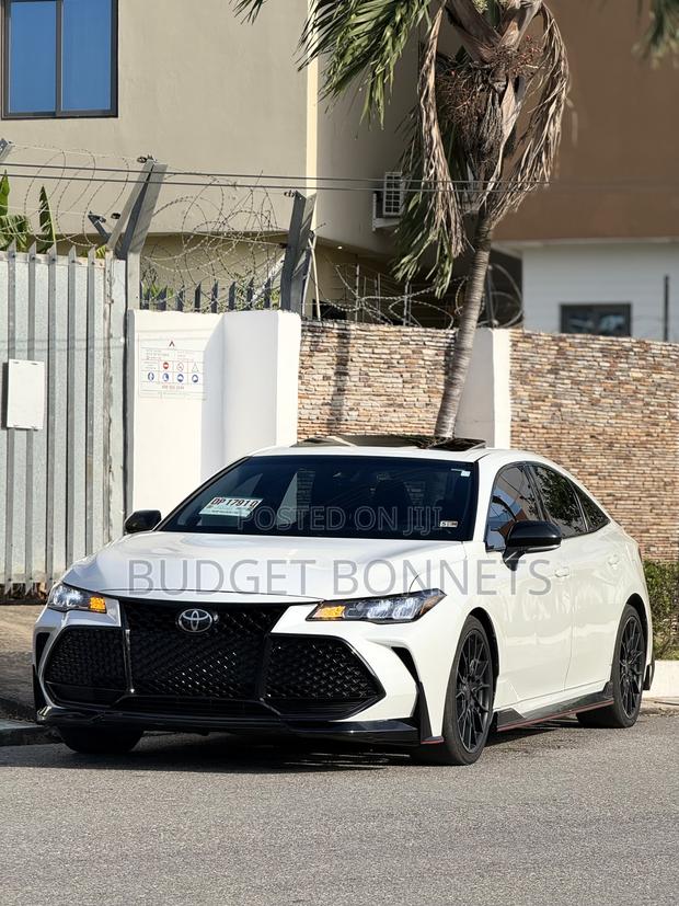 Toyota Avalon TRD 2020 White