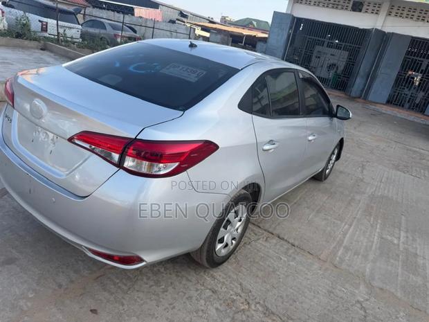 Toyota Vios 2018 Silver